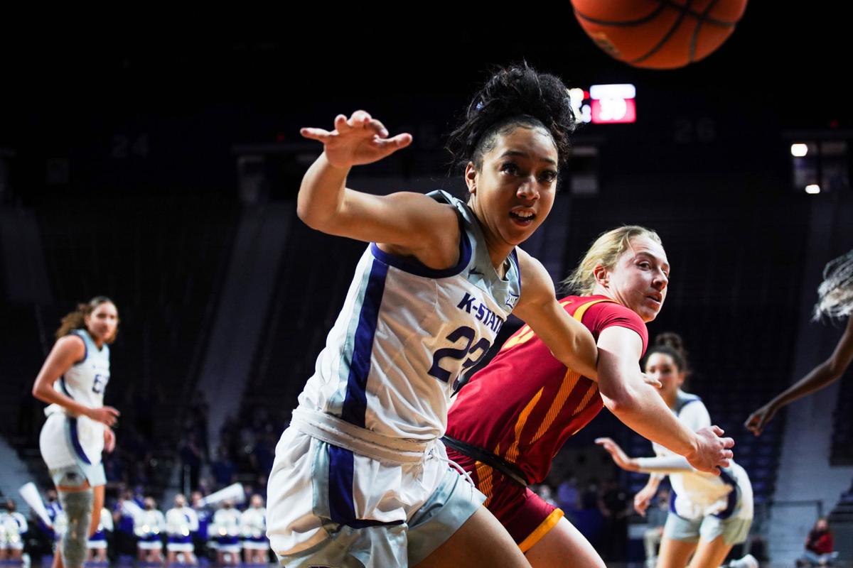 011122_mer_spt_ksuiowastateWBB-12.jpg