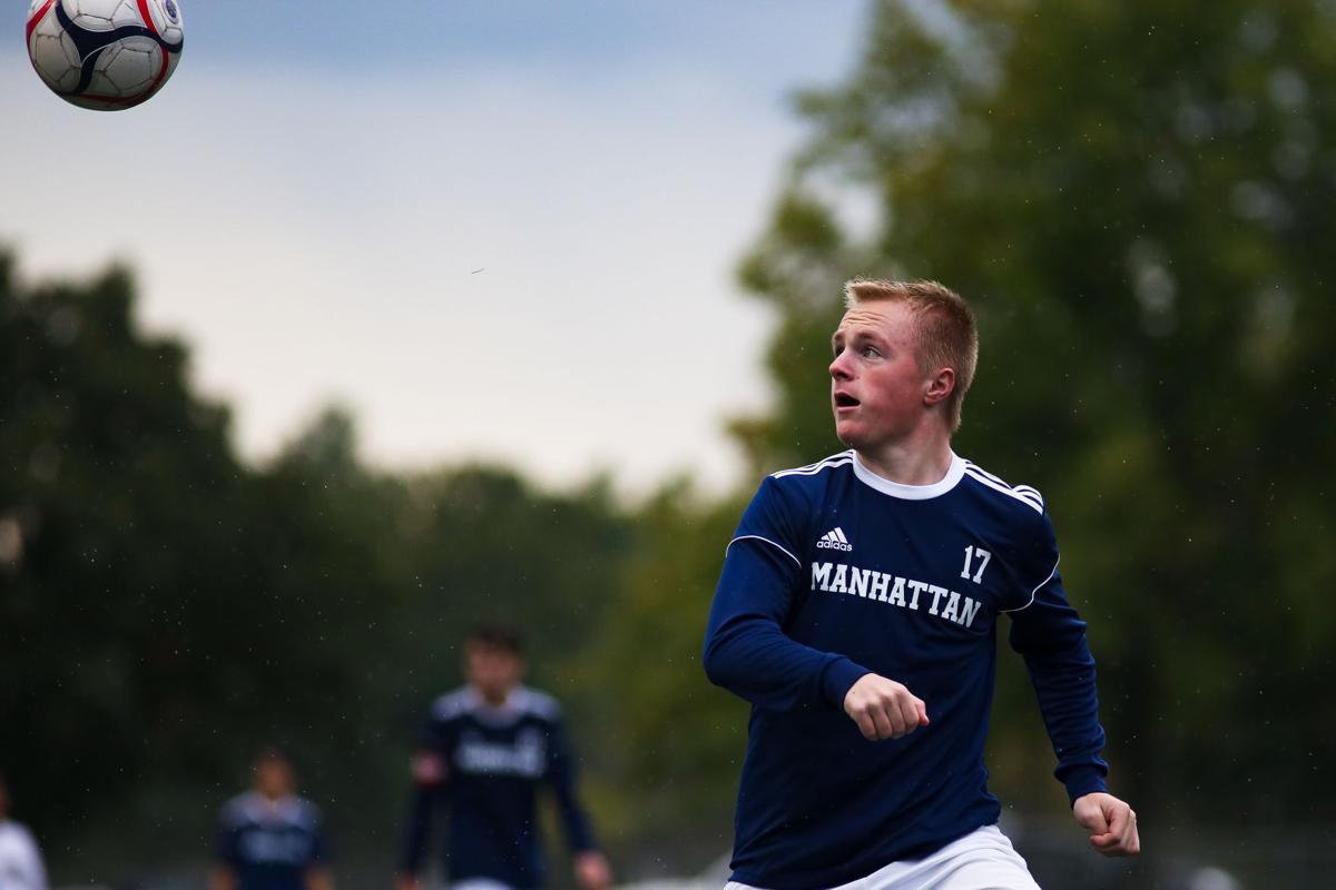 101221_mer_spt_mhsWichitaNWsoccer-21.jpg