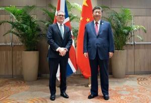 Starmer heads to China to defend 'pragmatic' partnership