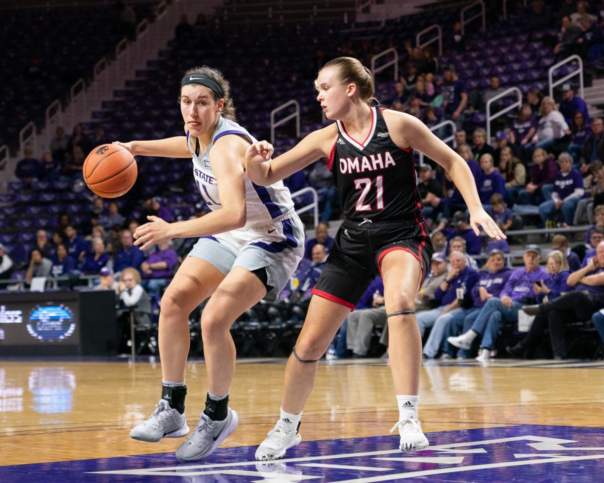 K State Women S Basketball Loses To Michigan State 65 60 Goes 0 2