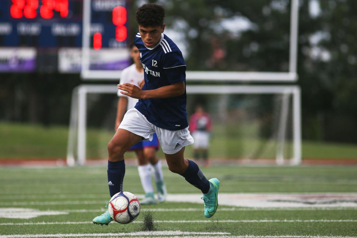 091421_mer_spt_mhswichitasouthsoccer-1.jpg