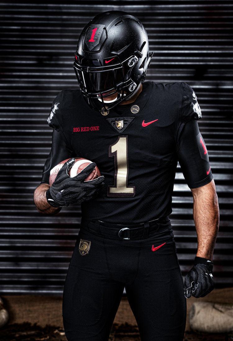 Army football will wear uniforms honoring Fort Bliss' 1st Armored