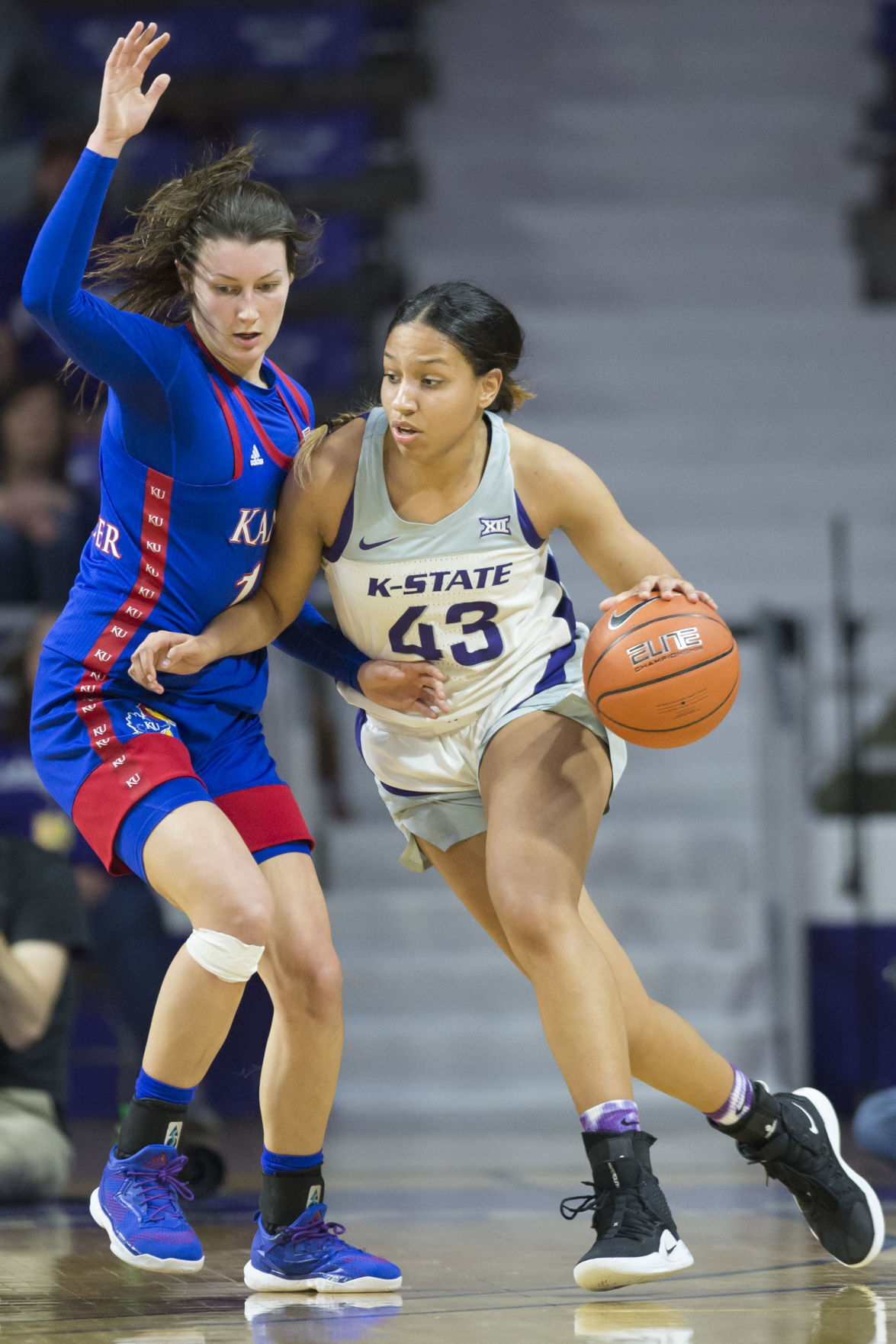 Kansas Women's Basketball Outlasts Kansas State For 70-63 Win In ...