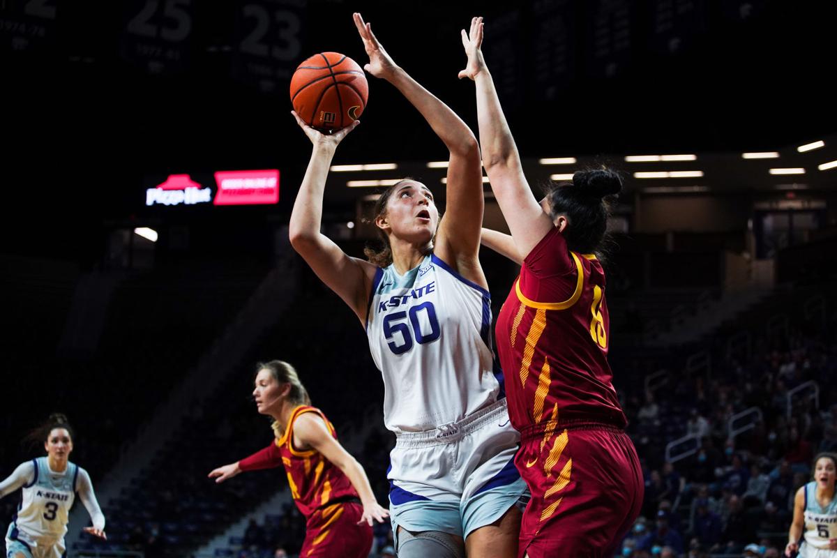 011122_mer_spt_ksuiowastateWBB-9.jpg
