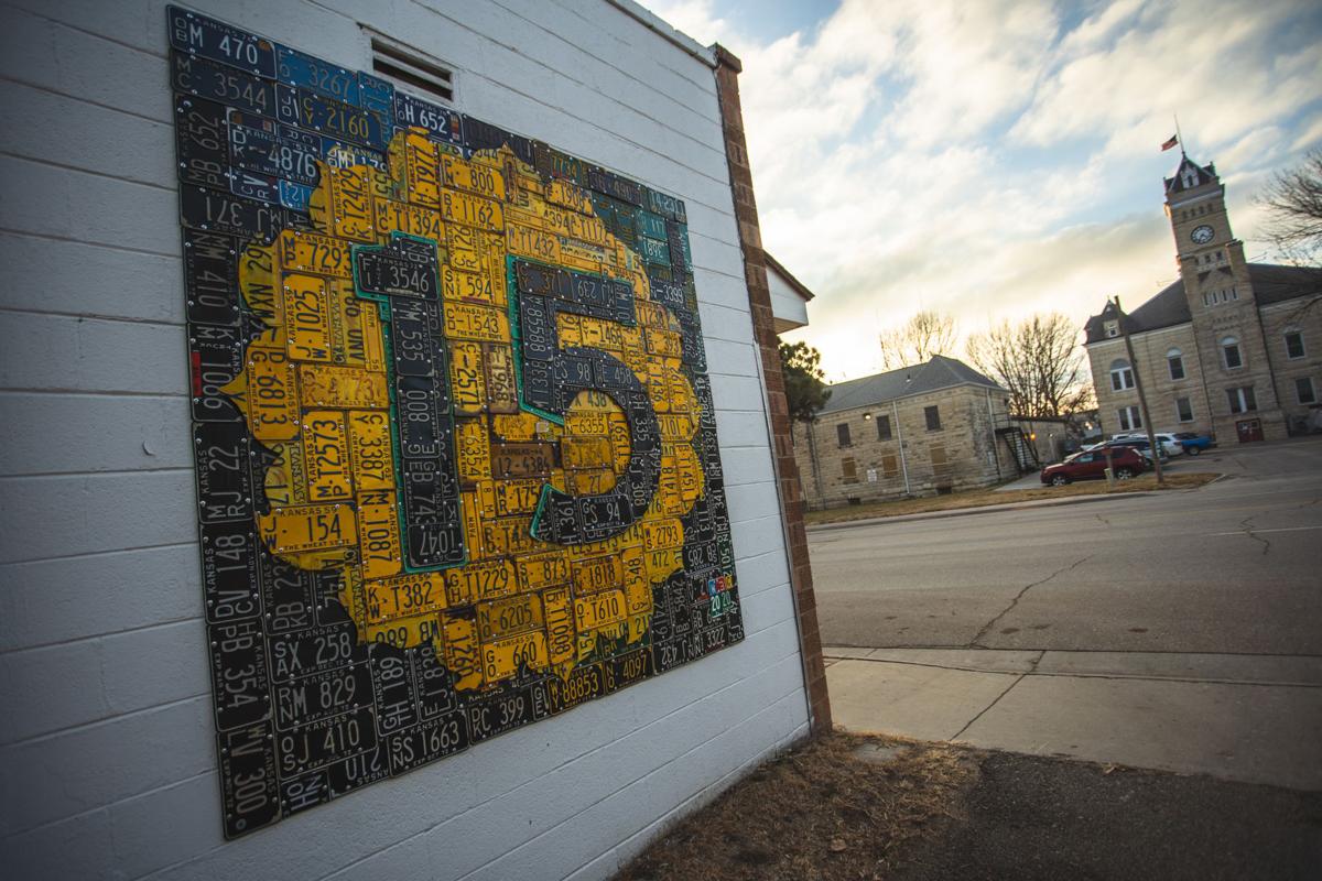 Clay Center mural series looks to attract attention, visitors to city