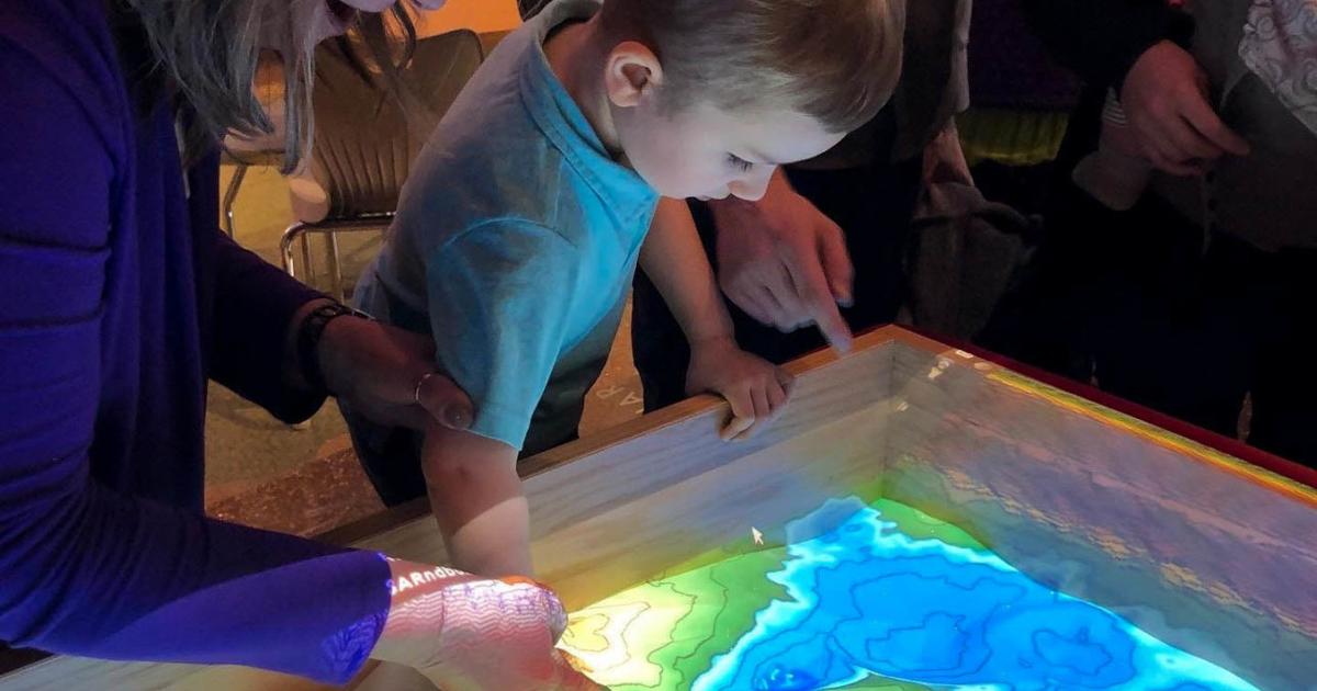 Discovery Center unveils 'augmented reality' sand table | News ...