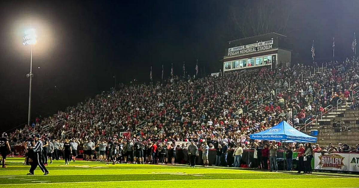 Pisgah football welcomes alumni to annual fundraiser breakfast