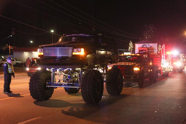 Maggie Valley Christmas parade draws spectators News