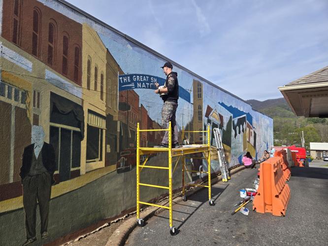 Ribbon cutting to unveil Waynesville's new Main Street mural | Life ...