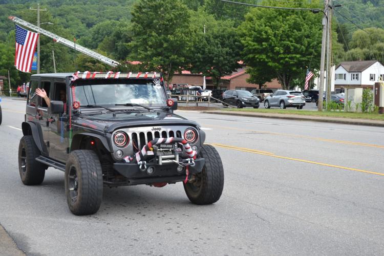 PHOTO GALLERY July 4 AllJeep Parade in Maggie Valley Life