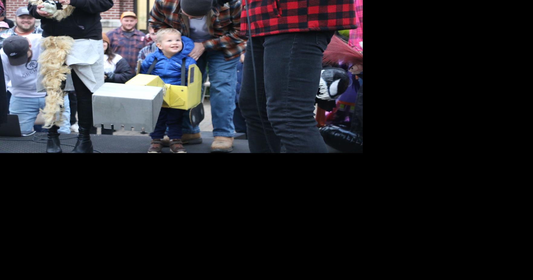 PHOTO GALLERY Halloween Treats on the Street in Waynesville Life