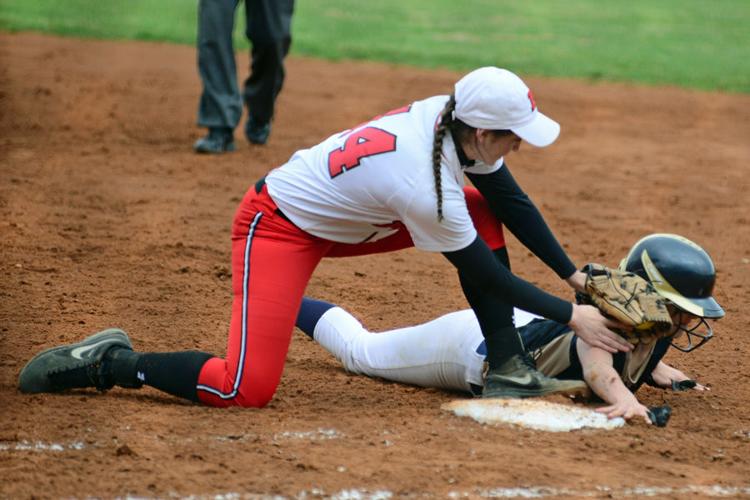 Holland Tomassi Deliver In The Clutch In Black Bears Win Local holland-tomassi-deliver-in-the-clutch-in-black-bears-win-local