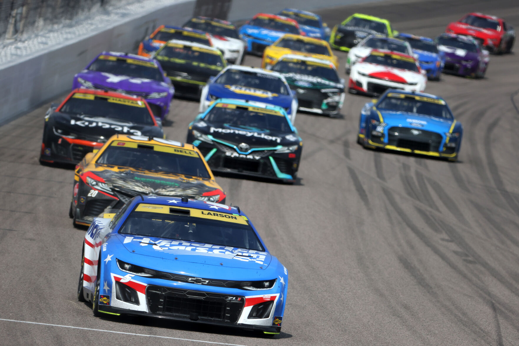 NASCAR: Reddick continues 23XI's dominance at Kansas