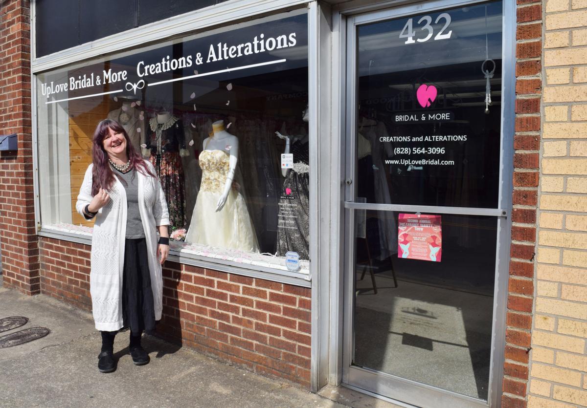 Wedding Dresses And More New Dress Shop In Hazelwood Is Already