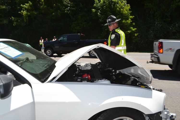 Crash sends three to hospital | News | themountaineer.com