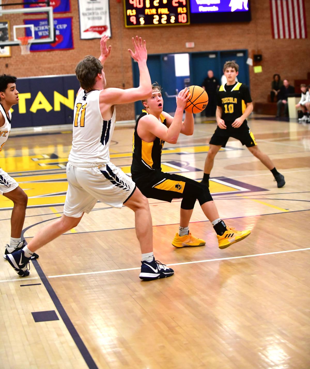 Tuscola Boys Strong Season Ends In Round Two Sports