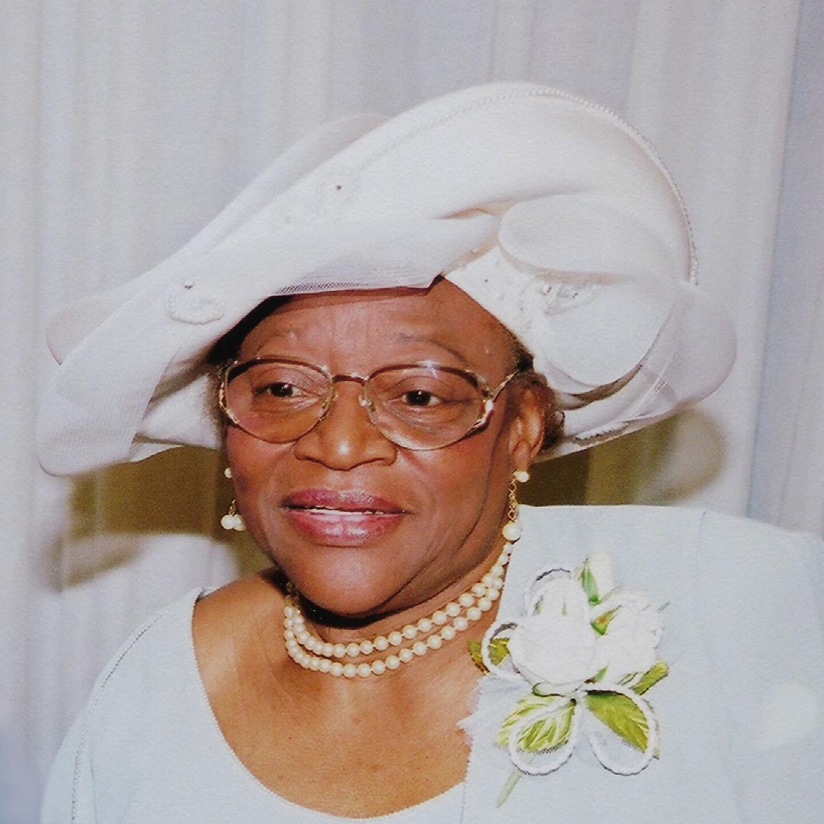 Lorine Bouknight Obituaries Themountaineer Com