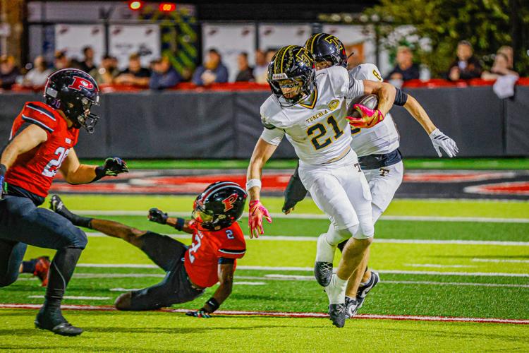Tuscola takes the County Clash win: Halftime momentum swing lifts ...