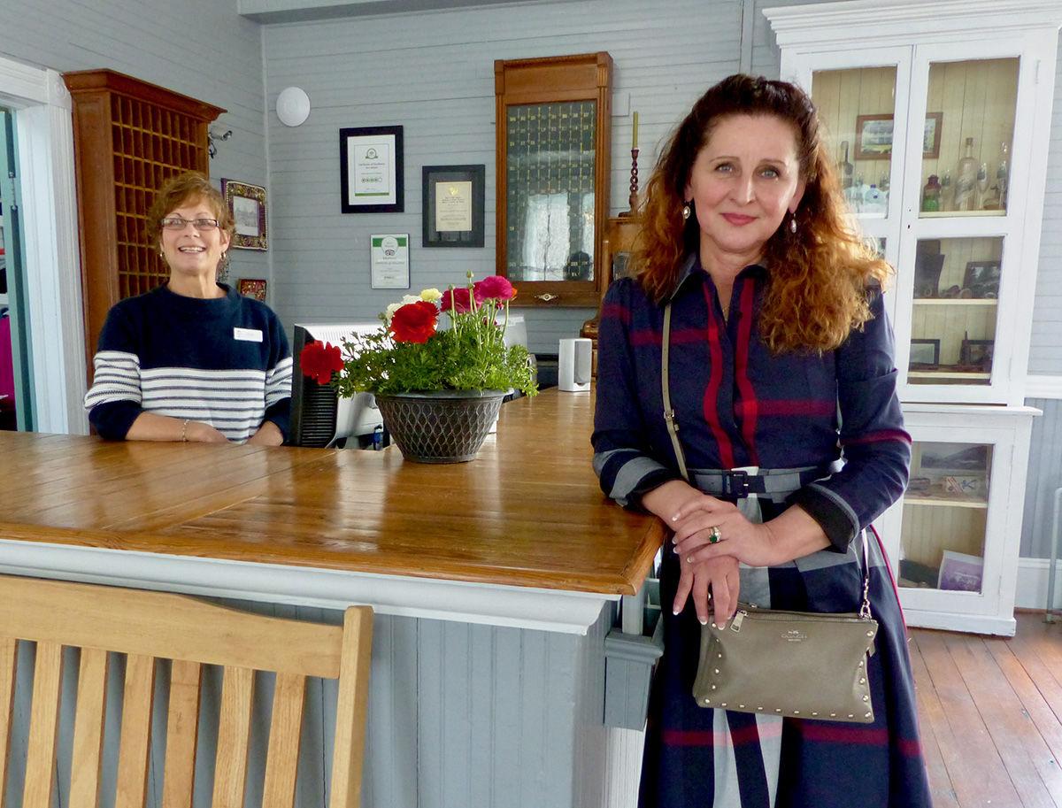 Step Back In Time At The Refreshed Balsam Mountain Inn News Themountaineer Com
