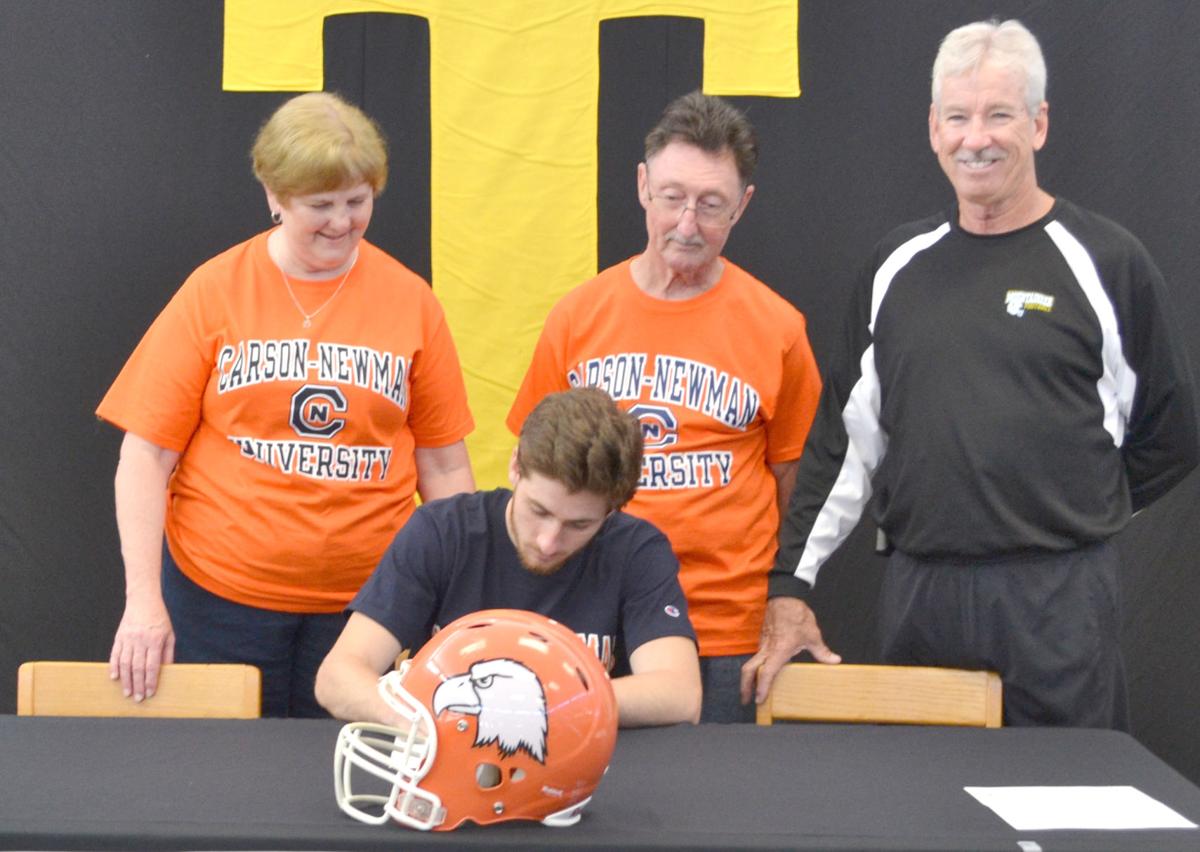 Jenkins Signs Up With Carson Newman Sports Themountaineer Com