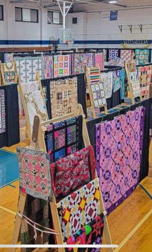Cruso Quilt Show displays craft and creativity | Arts Entertainment ...