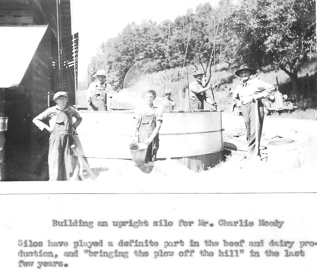 building silo charlie moody 1937.jpg