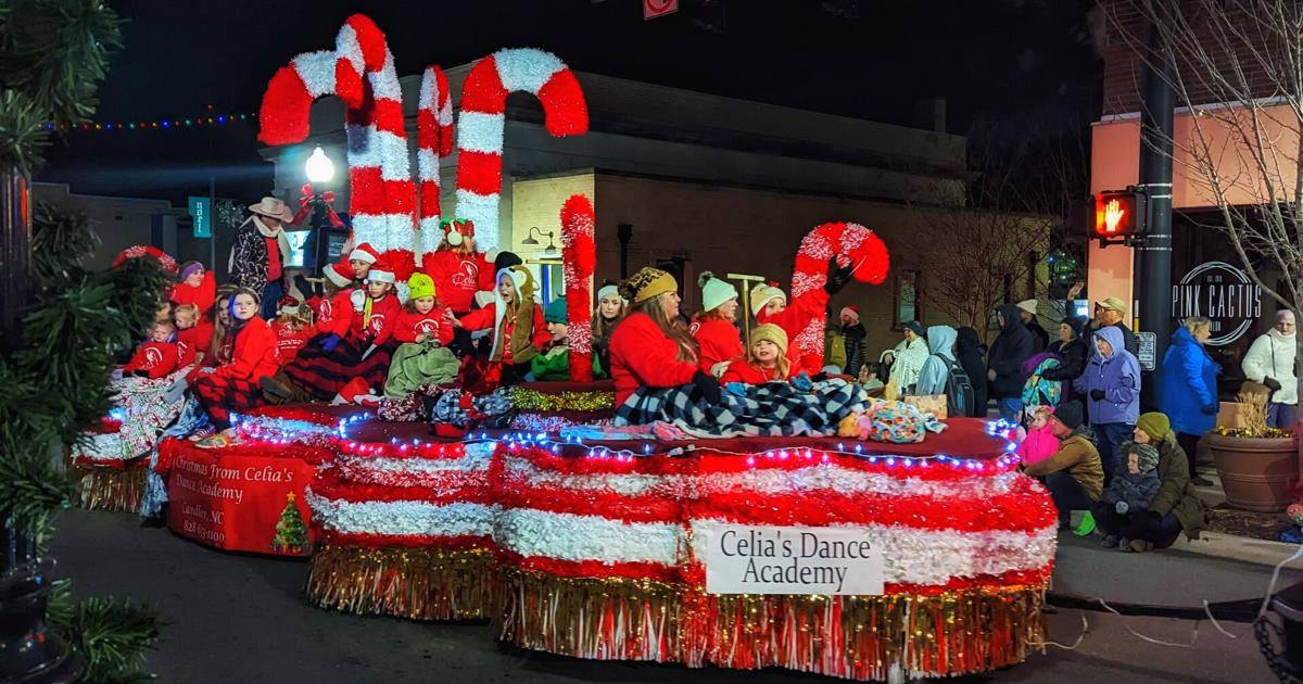 Canton's Christmas parade delighted all | Life | themountaineer.com