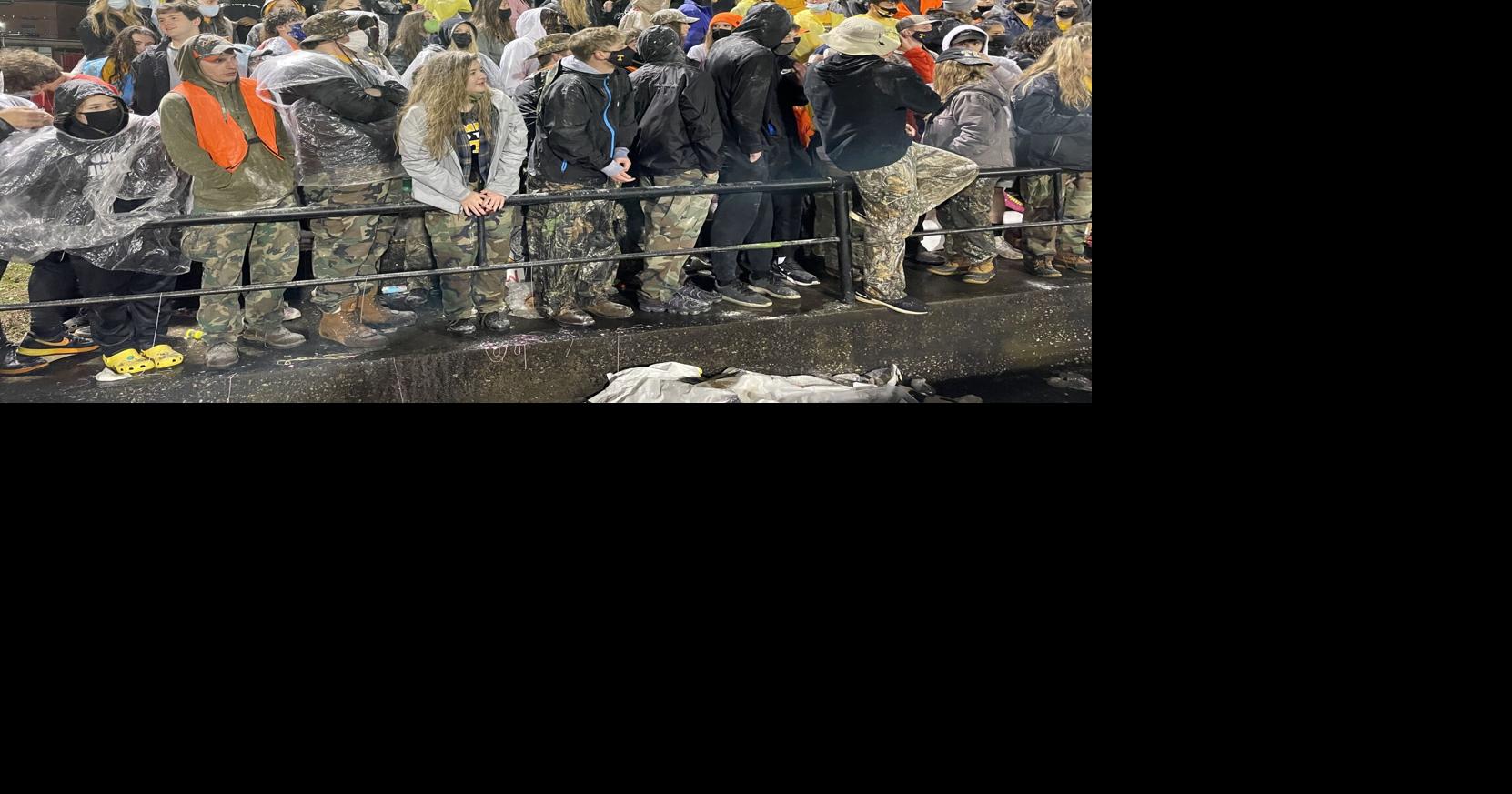 Fans reflect on a rivalry game like no other | Sports | themountaineer.com