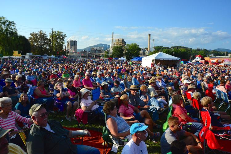 Canton swarmed by recordsetting crowd for Labor Day festival Canton