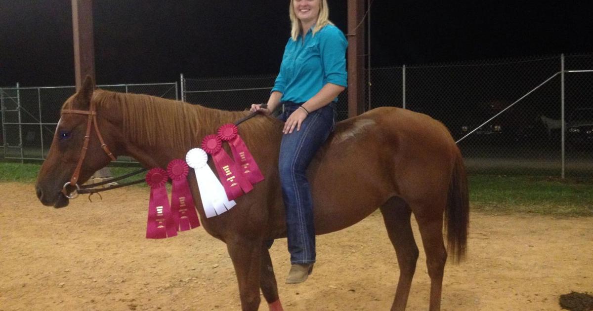 Allen receives horse show accolades | Achievements | themountaineer.com