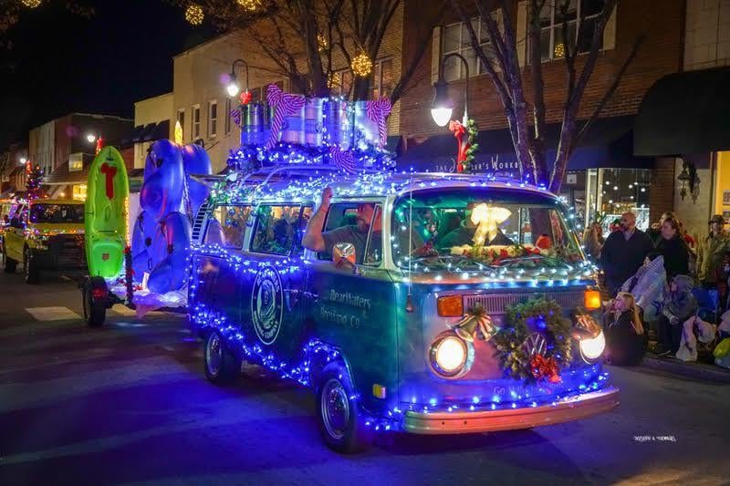 Waynesville Christmas parade 2018 Photo Galleries