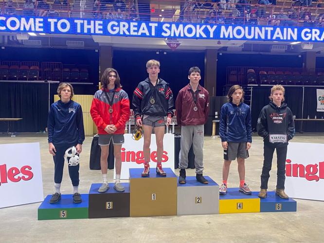 Shorthanded Bears claim 10th at Great Smoky Mountain Grapple Sports