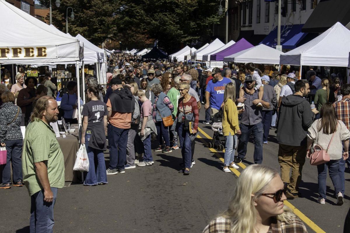 Apple Harvest Festival rolls in to downtown Waynesville this Saturday Arts Entertainment