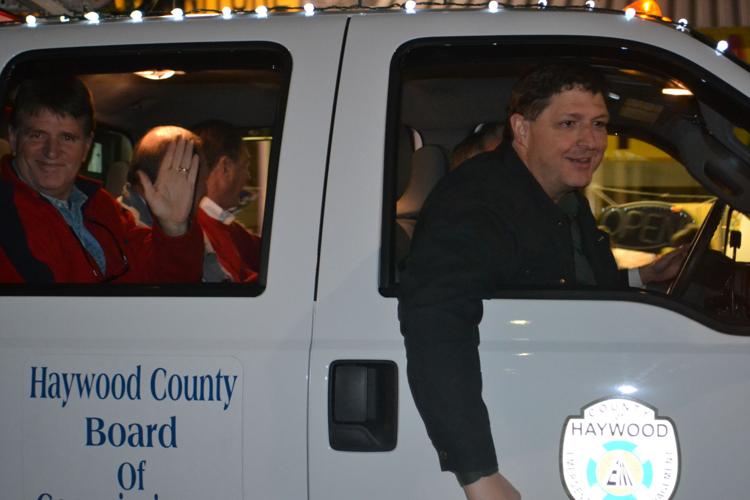 Canton ga christmas parade 2025