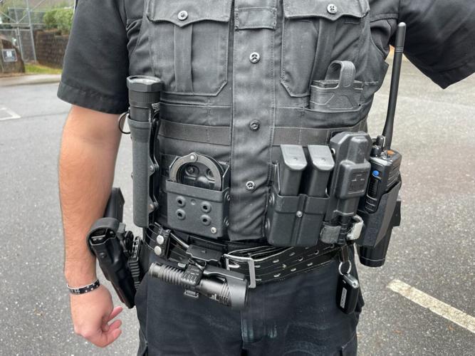 Duty Gear & Holsters - Law Enforcement & Police Officers