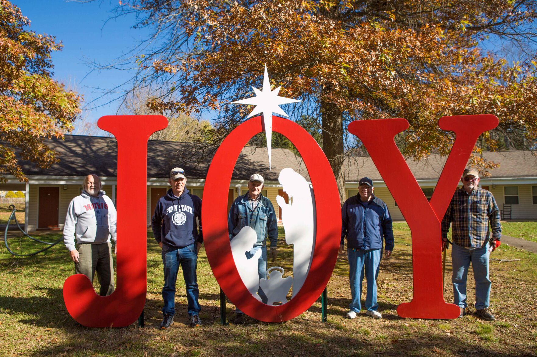 J-O-Y and Christmas spirit fill Lake Junaluska - Vimarsana News