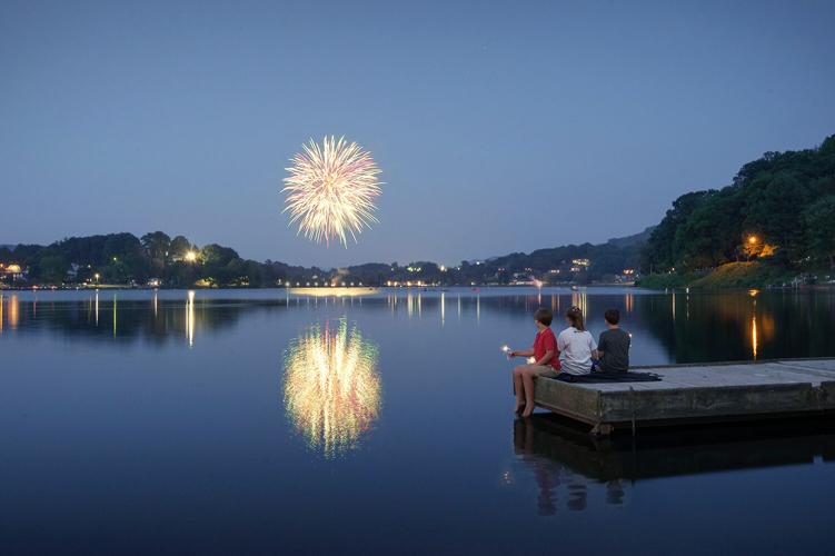 Enjoy concerts, fireworks, music and more at Lake Junaluska’s