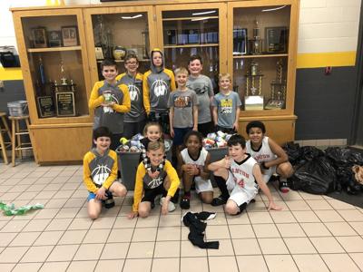 Waynesville Canton Youth Basketball Kids Team Up For Canned Food