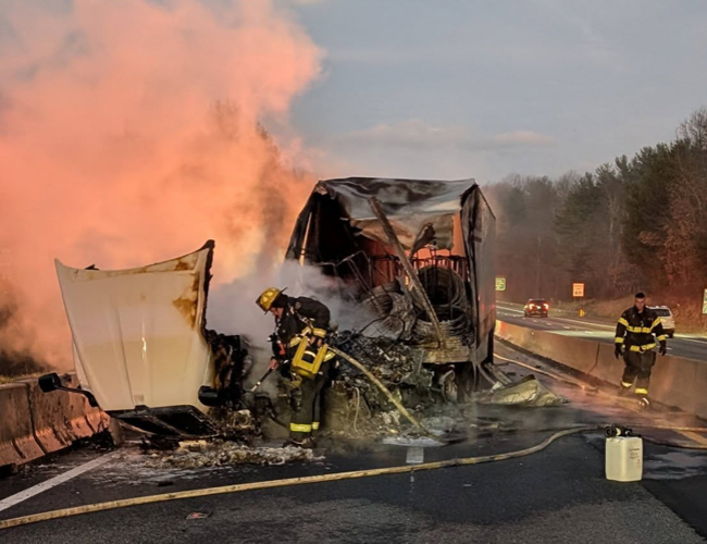 Tractor-trailer fire shuts down I-40 eastbound lanes | News ...