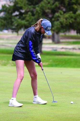 0429 Golf at home Kaelin.jpg