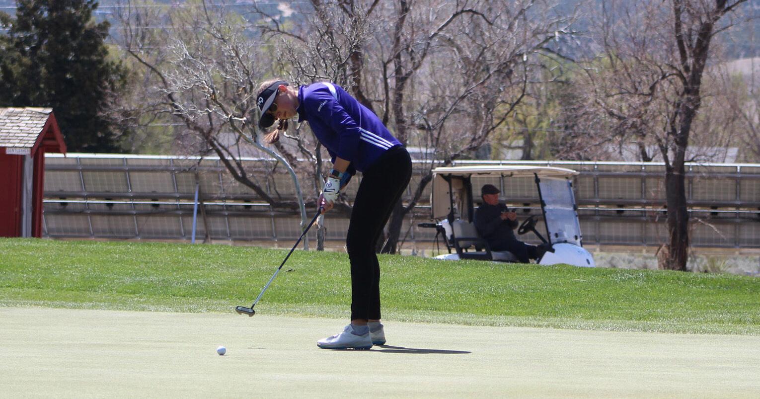 Girls' golf finishes 4th at regionals, two make it to state | Local News - Vimarsana News