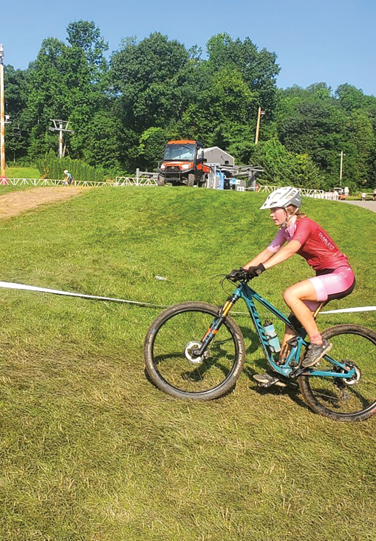 Salida mountain bikers run technical course at Nationals Sports