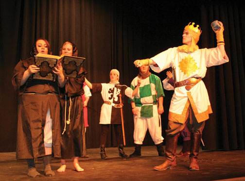 Brother Maynard Monty Python ‘Monty Python and the Holy Grail’ will delight fans | Free Content ...