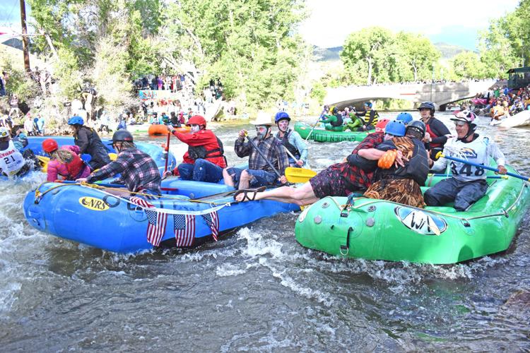 Rafters rampage at rodeo | Fibark | themountainmail.com