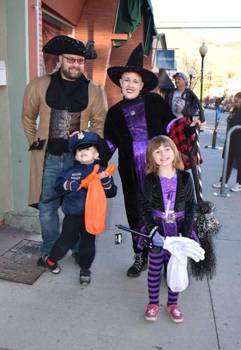 1101 f street halloween 2.tif
