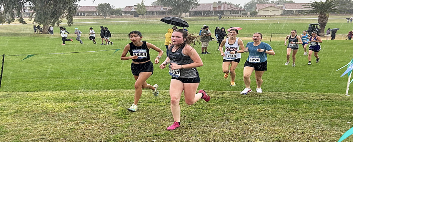 Crosscountry team finishes season solidly at Nike Southwest Regionals