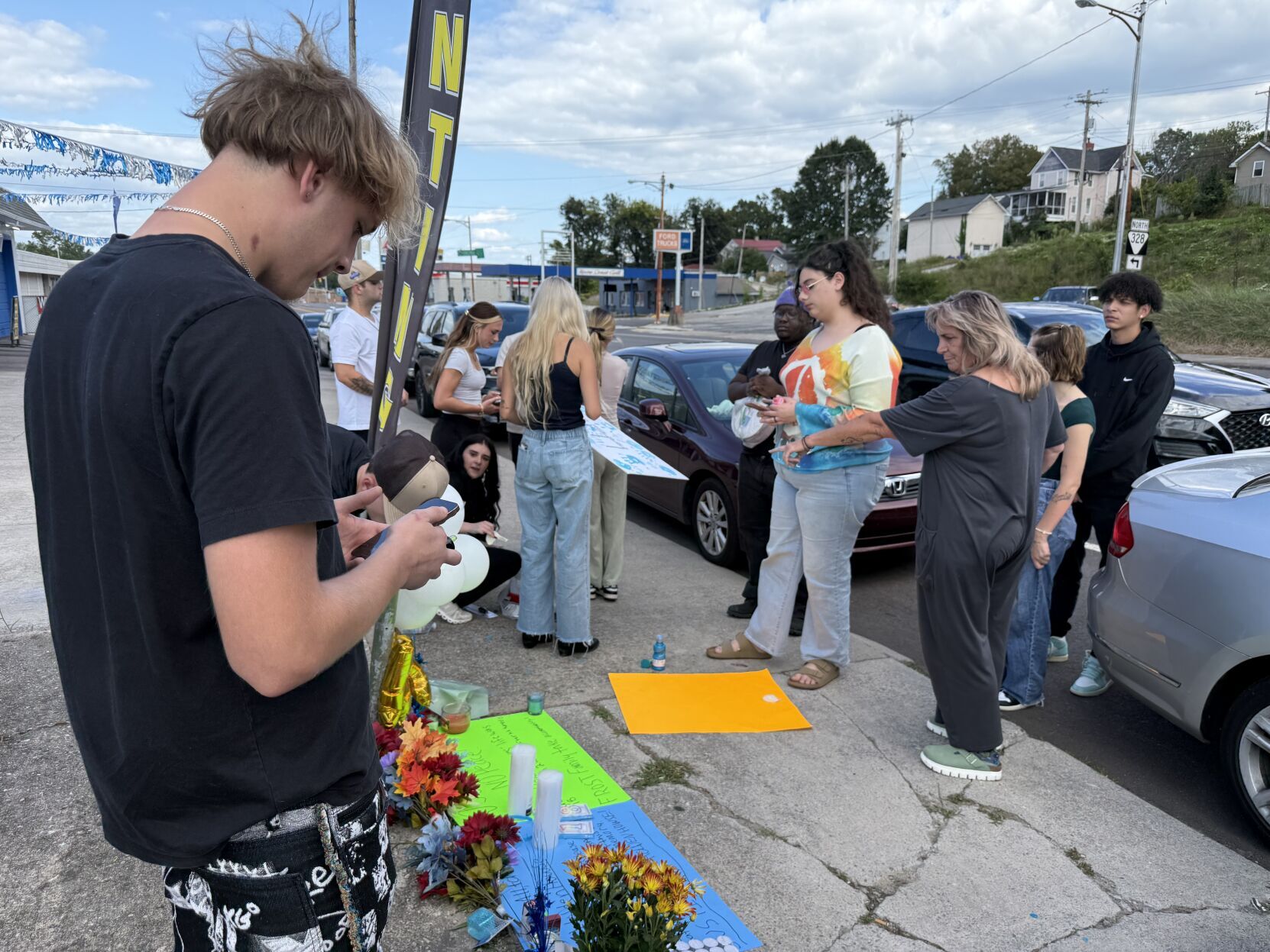 Family, friends gather to remember slain teen | News | themountainpress.com