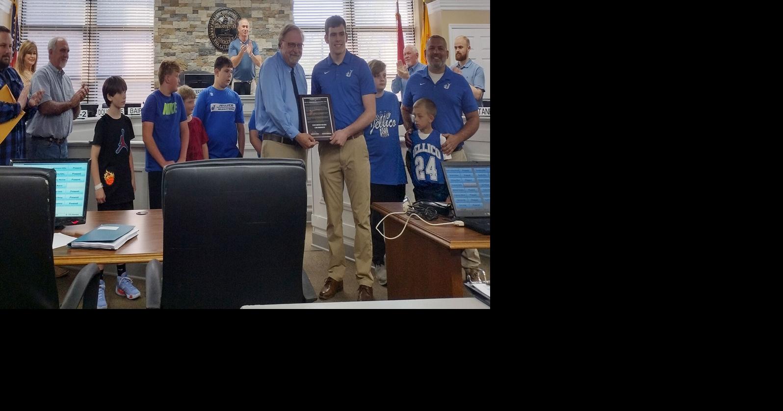 Commission recognizes Jellico Elementary boys Lafollette
