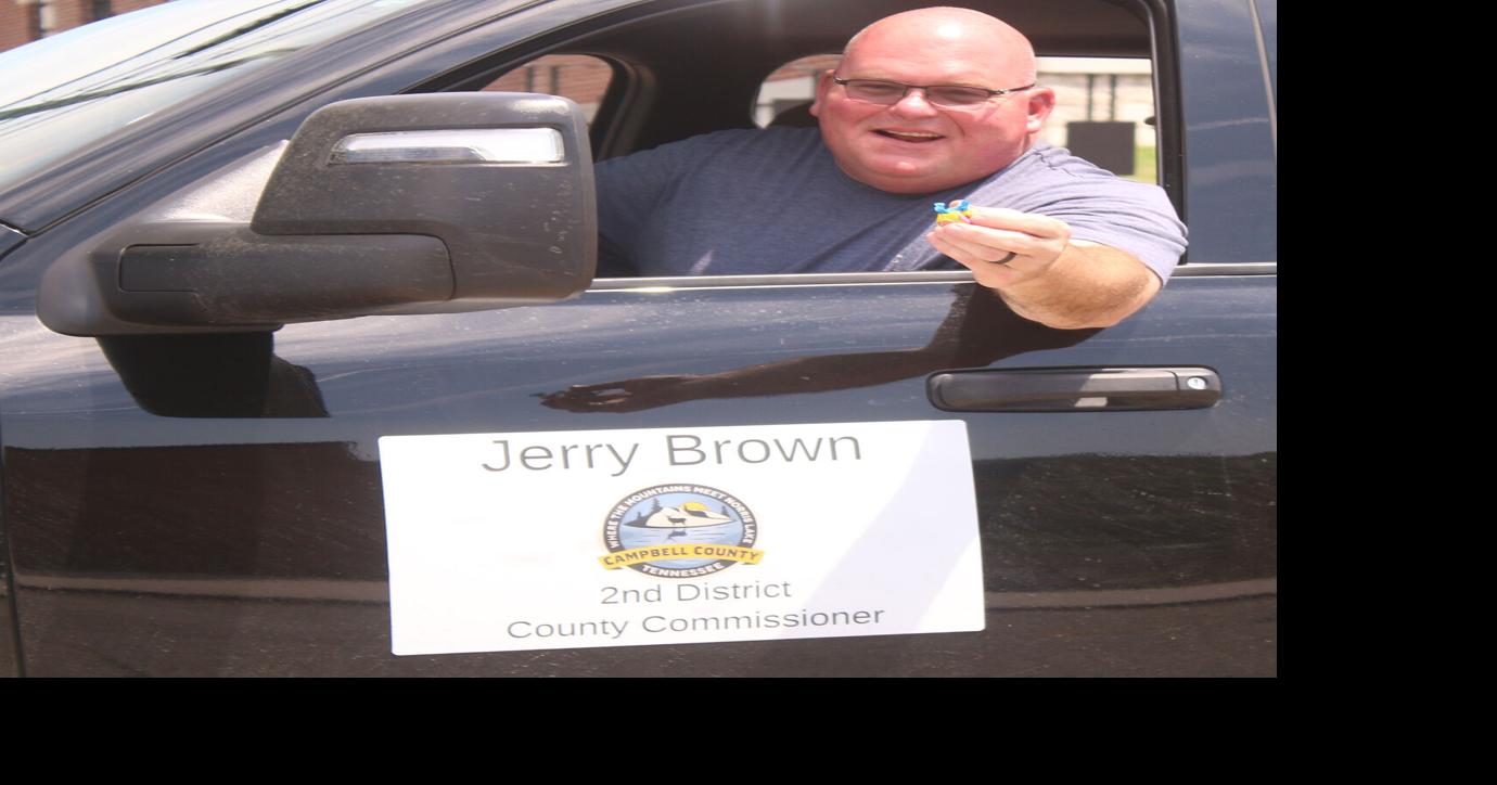 Brown seeks commission District 2 seat
