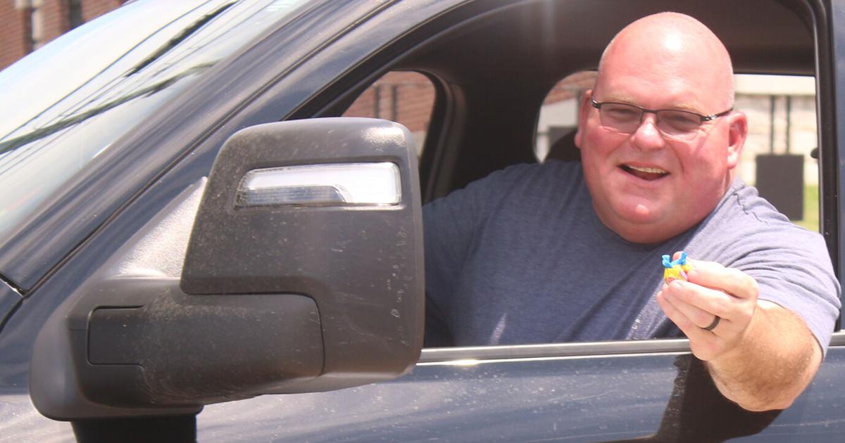 Brown seeks commission District 2 seat
